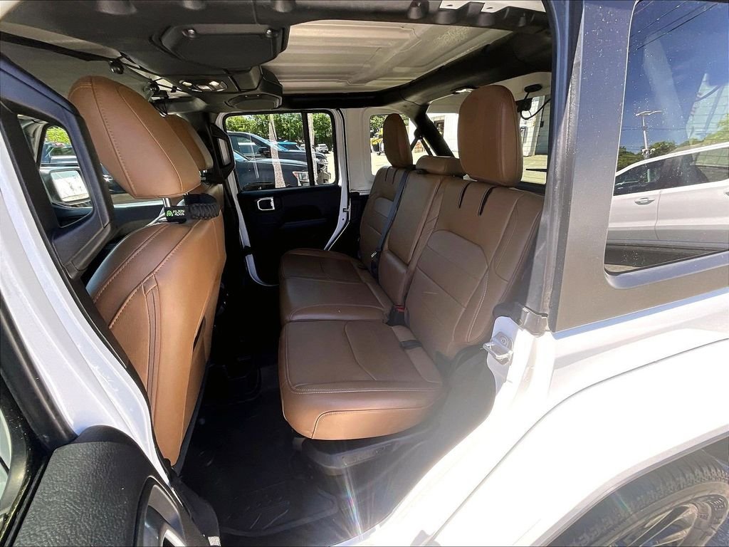 Used 2023 White Jeep Sahara 4xe image 15