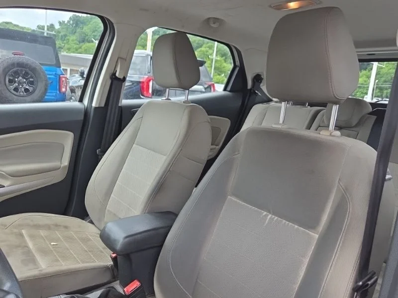 Used 2020 White Ford S image 10