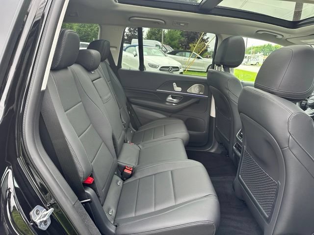New 2026 Obsidian Black Metallic Mercedes-Benz GLS 450 image 64