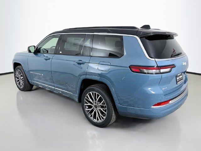 New 2027 Steel Blue Paint Jeep Summit image 5