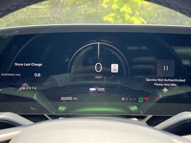 Used 2024  Lucid Touring image 27