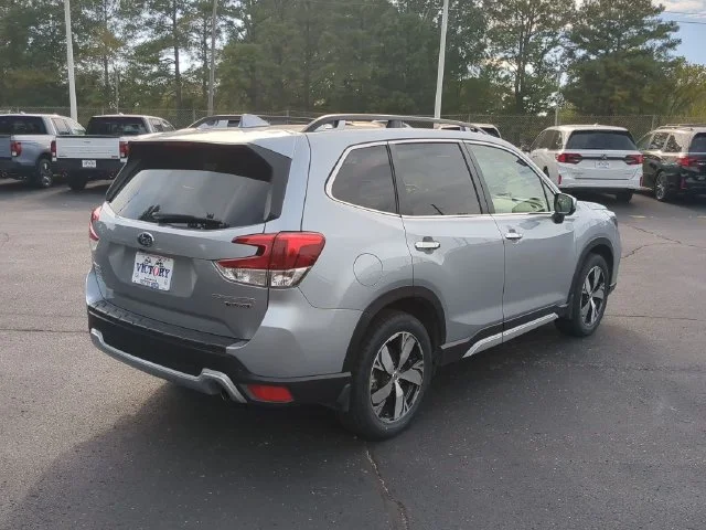 Used 2019 Ice Silver Metallic Subaru Touring image 7