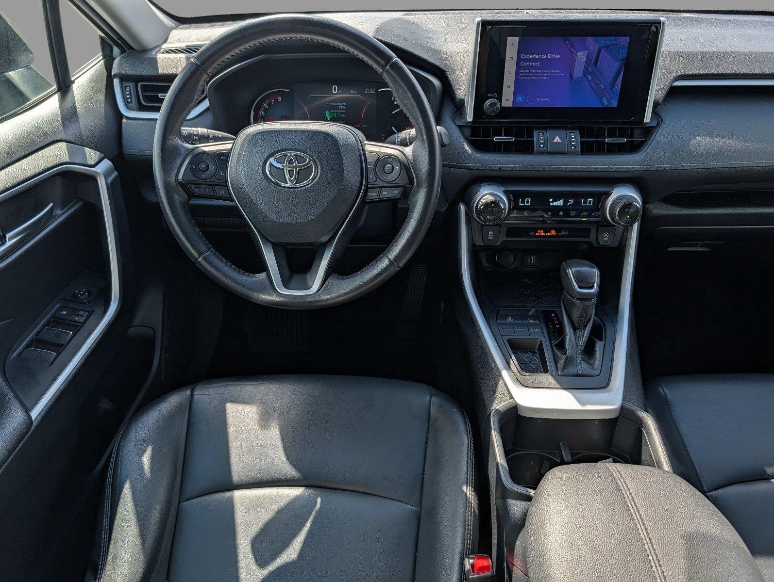 Used 2023 Lunar Rock Toyota XLE Premium image 28