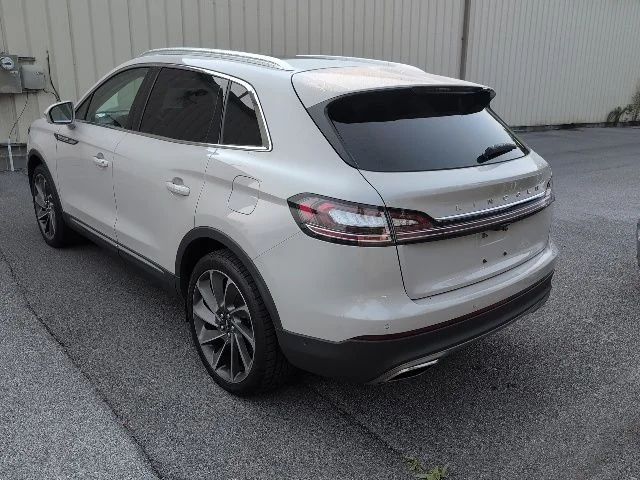 Used 2023 White Lincoln Reserve image 5