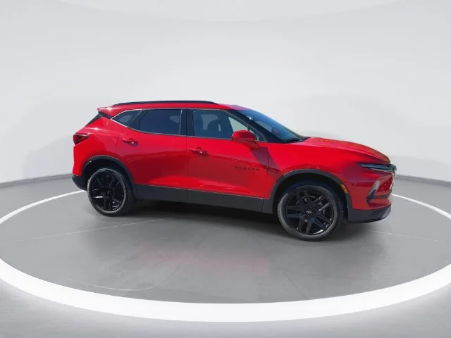 Used 2024 Red Chevrolet LT image 9