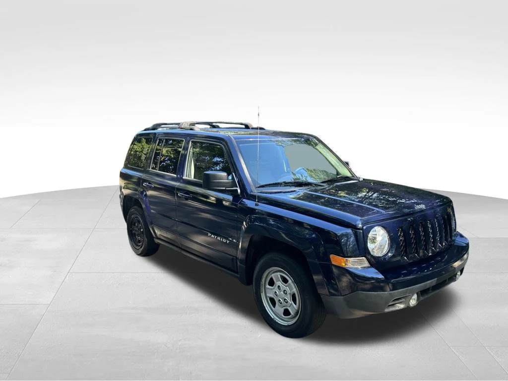 Used 2017 Blue Jeep Sport image 8