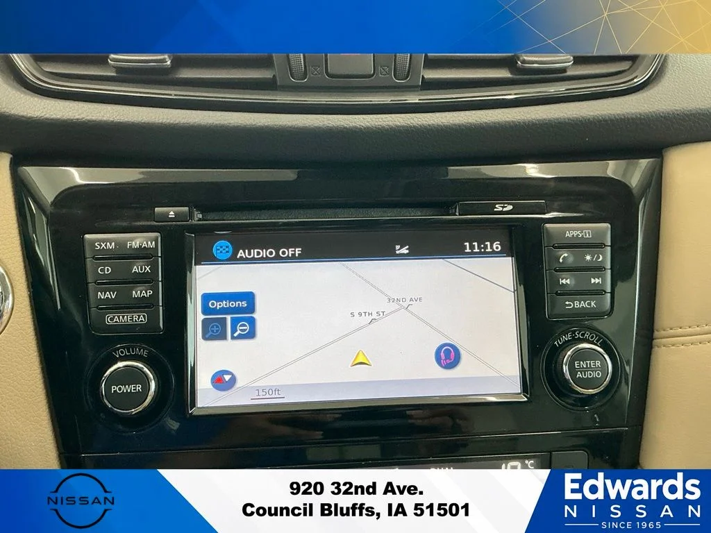 Used 2017 White Nissan SV image 23