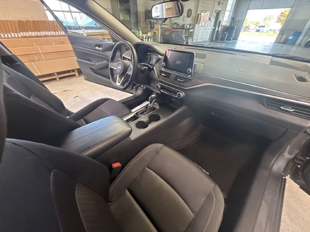 Certified Used 2025 Gun Metallic Nissan SV image 37
