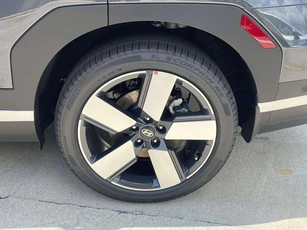 New 2026 Gray Hyundai Limited image 28