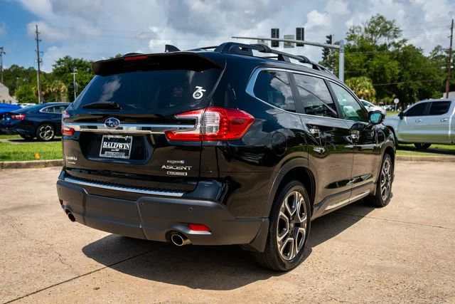 Certified Used 2025 Crystal Black Silica Subaru Touring image 18
