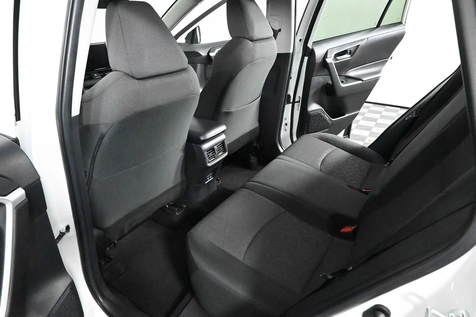Used 2024 Ice Cap Toyota XLE image 12