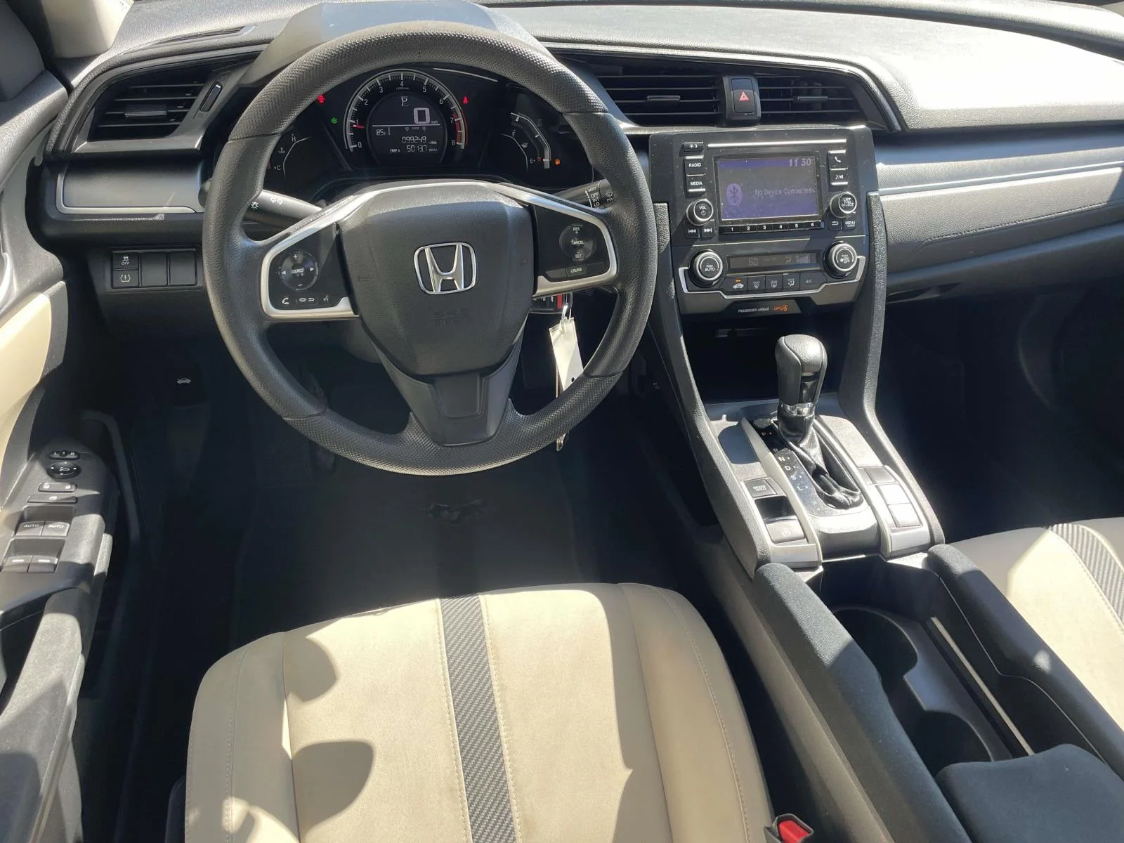Used 2018 White Honda LX CVT image 7