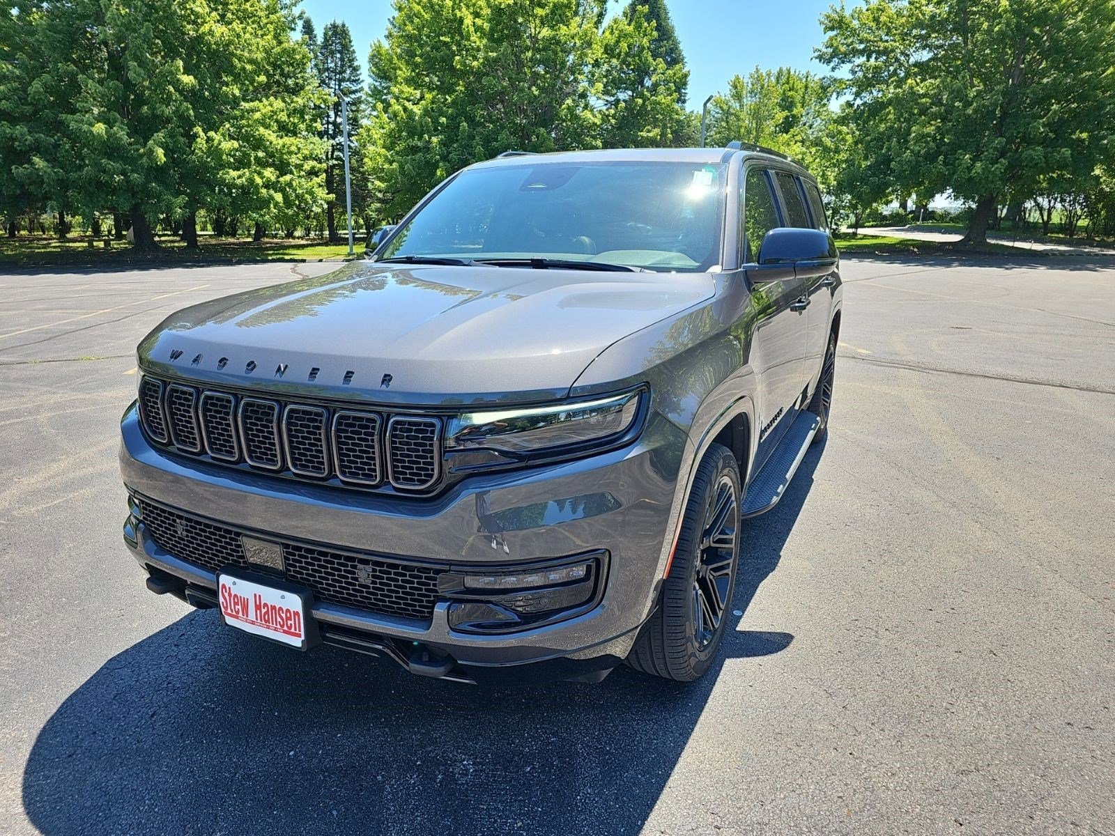 Used 2024 Baltic Gray Metallic Clearcoat Jeep Series II Carbide image 2