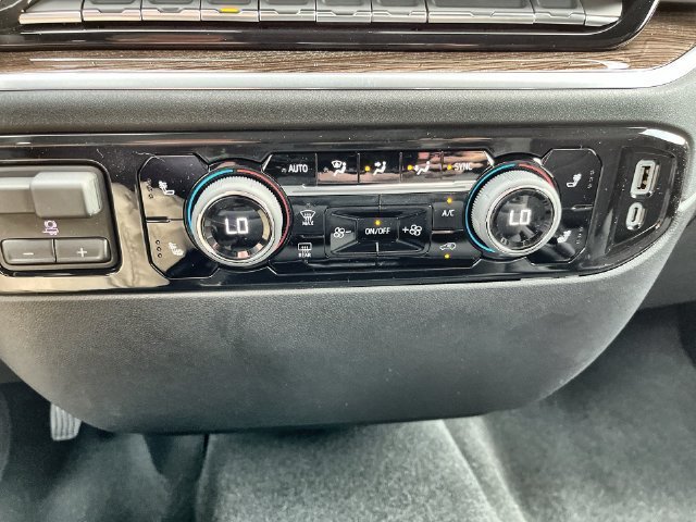 2026 Chevrolet Silverado 1500 photo 24 of 41