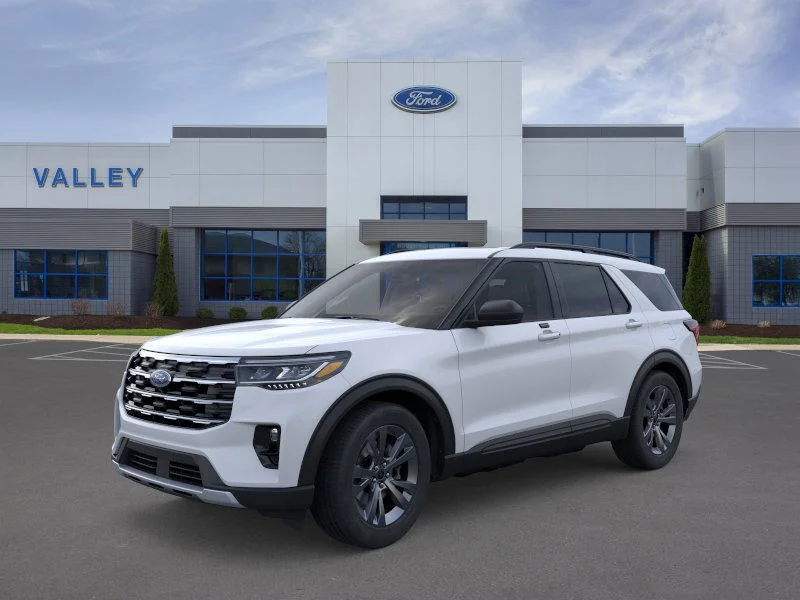 New 2026 Space White Metallic Ford Active image 62