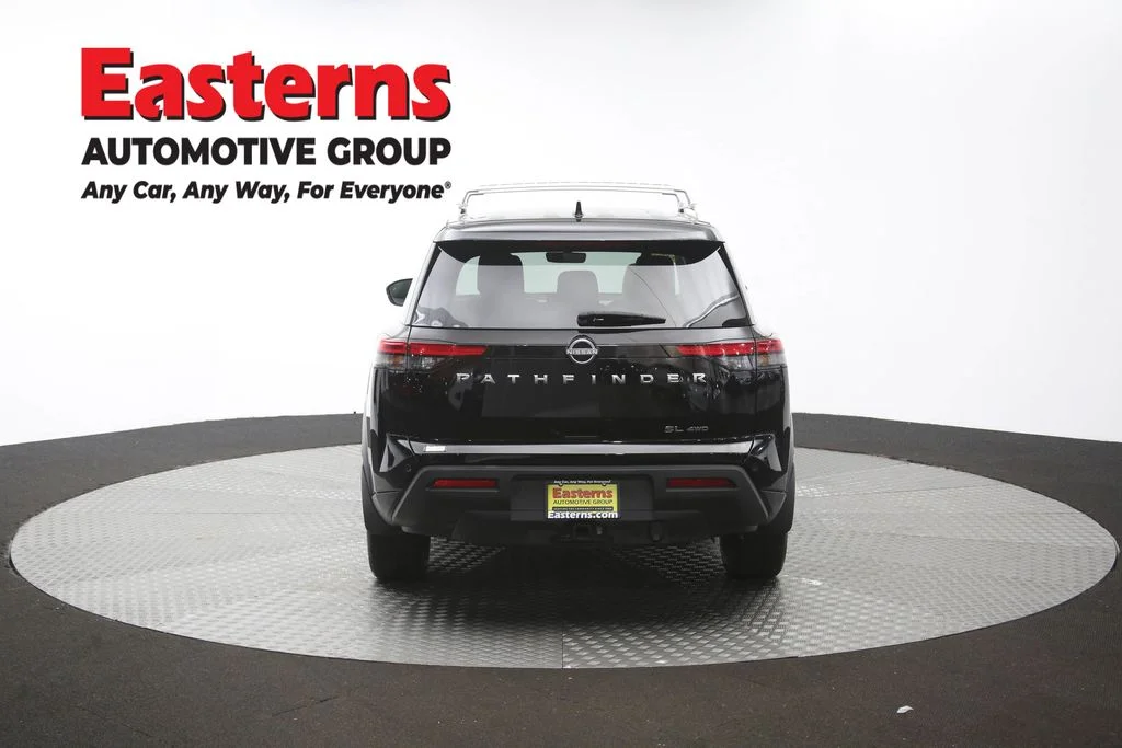 Used 2023 Black Nissan SL image 39