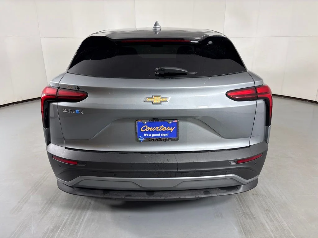 Used 2025 Gray Chevrolet LT image 8