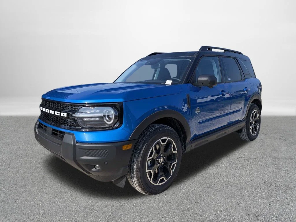 New 2026 Velocity Blue Metallic Ford Outer Banks® image 6