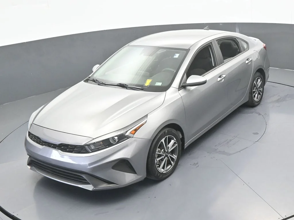 Used 2022 Steel Gray Kia LXS image 38