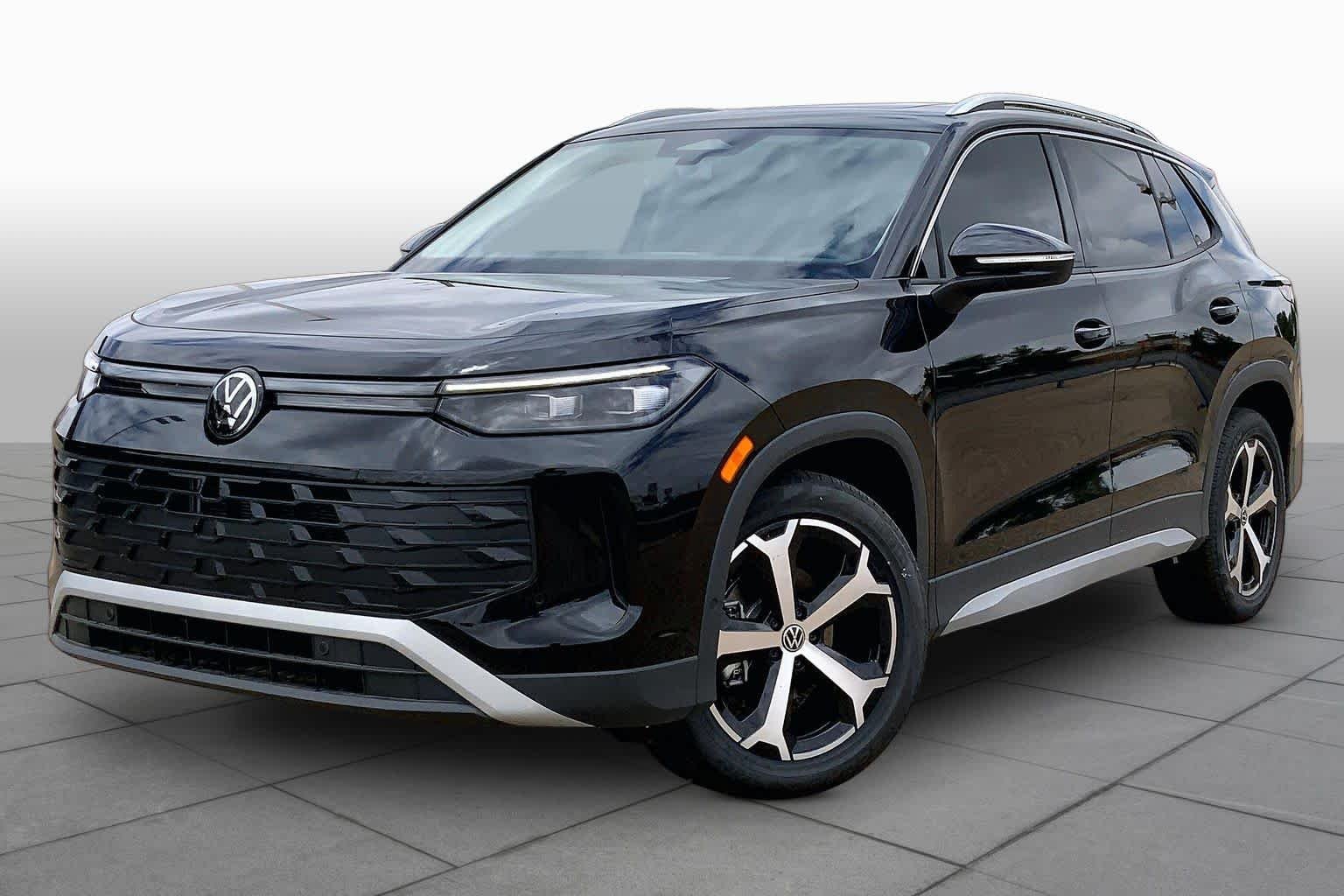 New 2026 Volkswagen Tiguan SE FWD Sport Utility