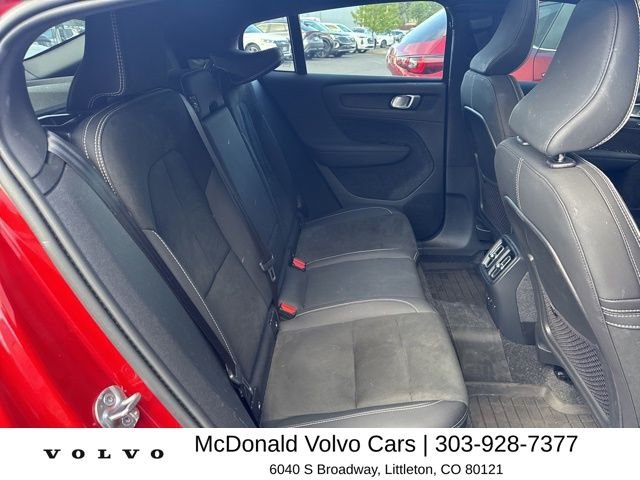 Used 2023 Red Volvo Twin Plus image 10