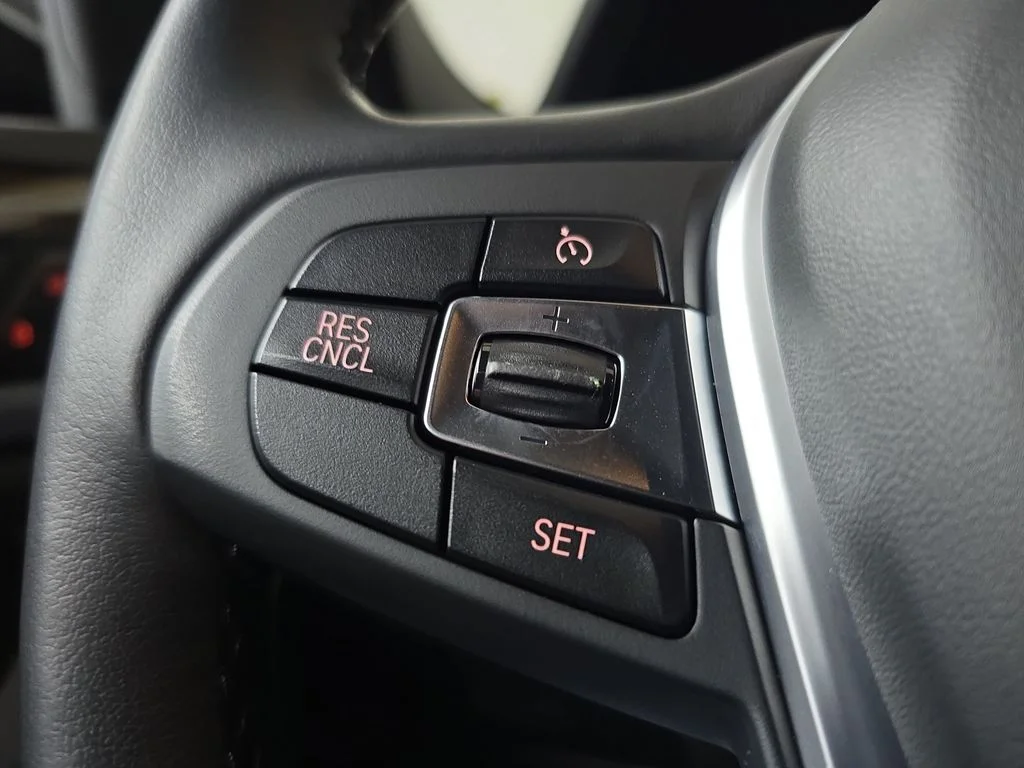 Used 2019 Silver BMW xDrive30i image 20