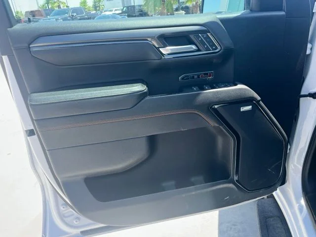 Used 2023 White GMC AT4 image 11