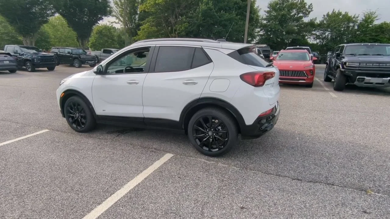 2026 Buick Encore GX Sport Touring - Photo 6