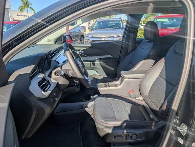 2027 Chevrolet Bolt RS - Photo 5