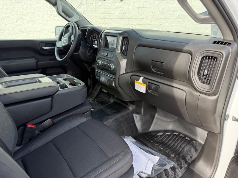 2025 GMC Sierra 2500HD Pro - Photo 7