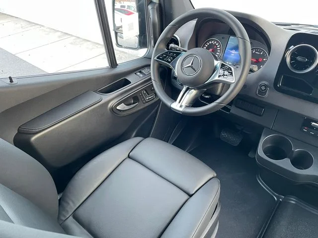 New 2025  Mercedes-Benz Passenger 144 WB image 35