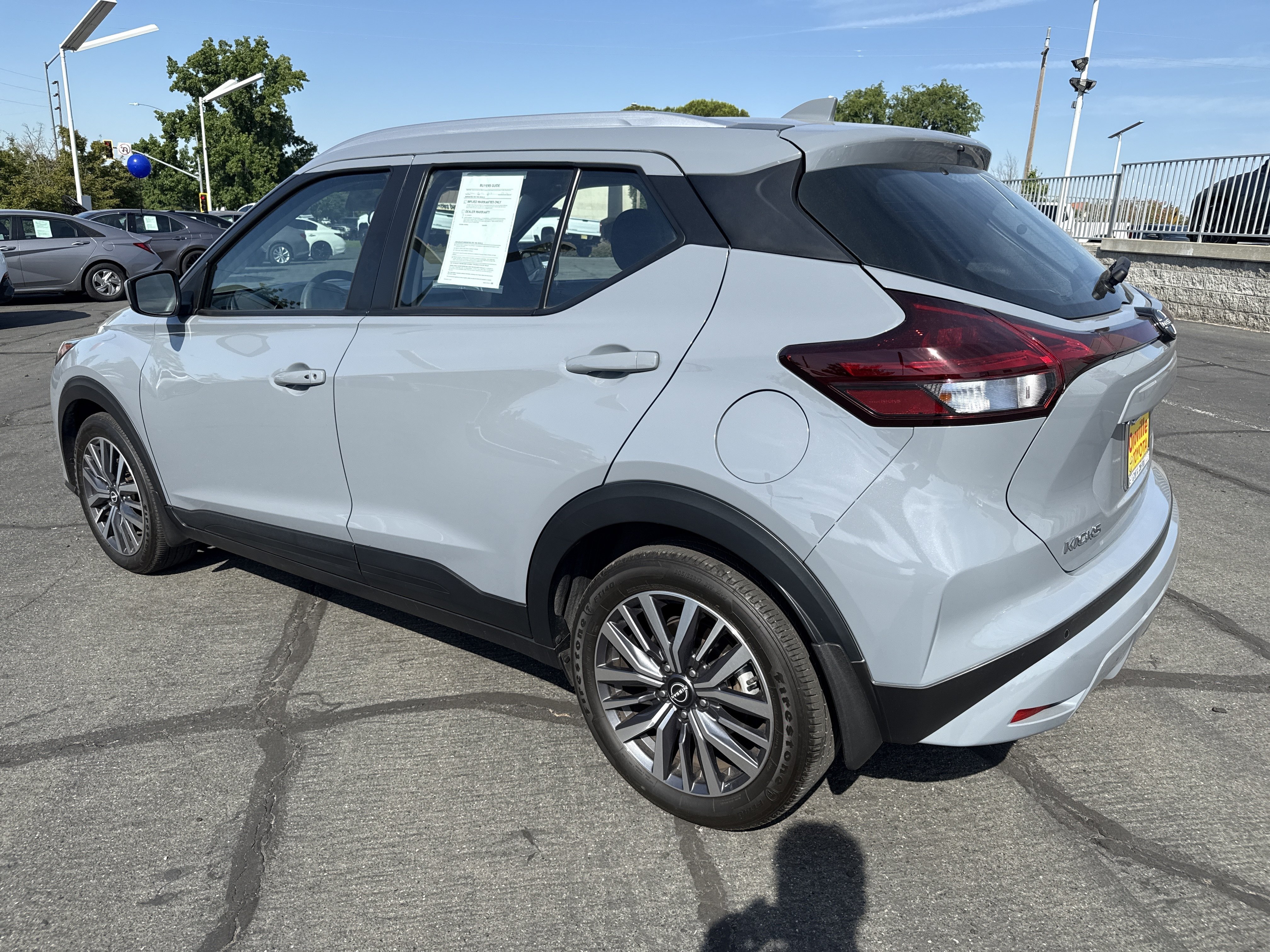 Used 2023 Boulder Gray Pearl Nissan SV image 3