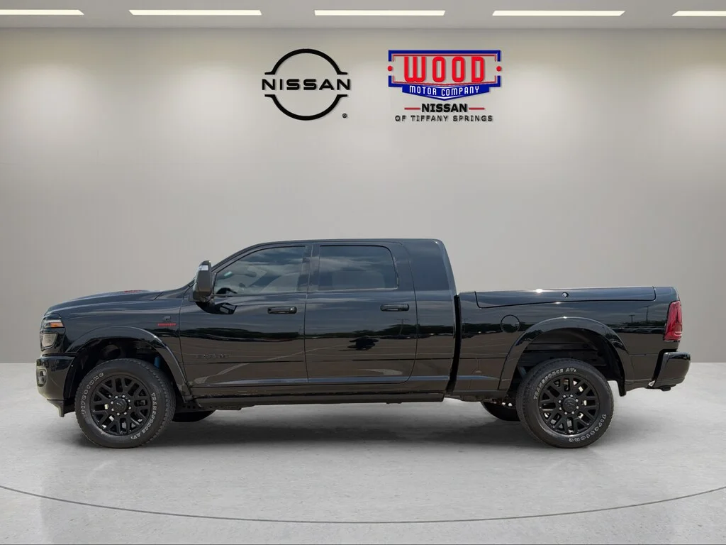 Used 2025 Diamond Black Crystal Pearlcoat Ram Limited image 5