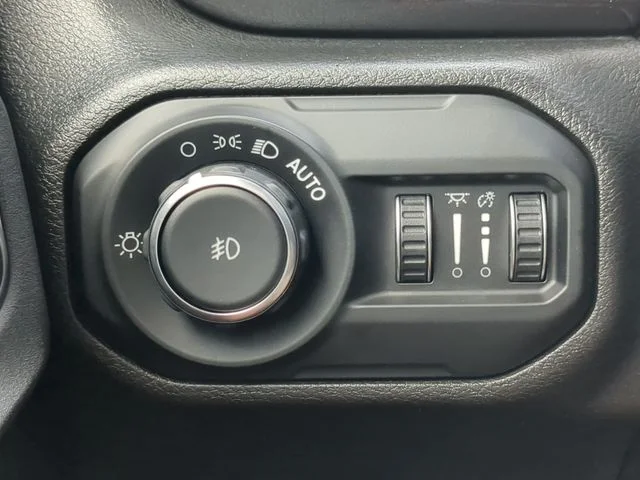 Certified Used 2021 Blue Jeep Unlimited Sport Altitude image 31