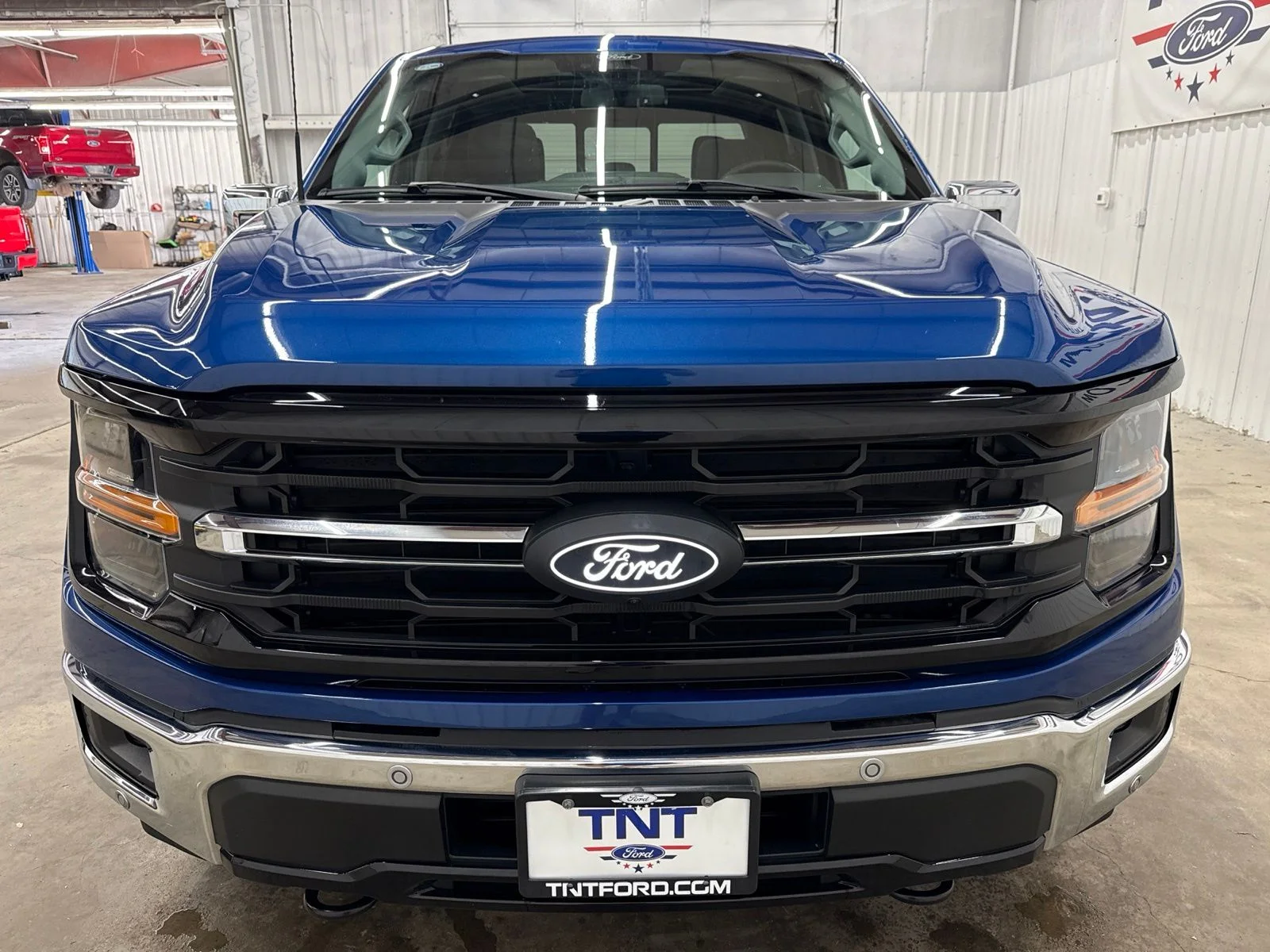 Used 2024 Blue Metallic Ford XLT image 3