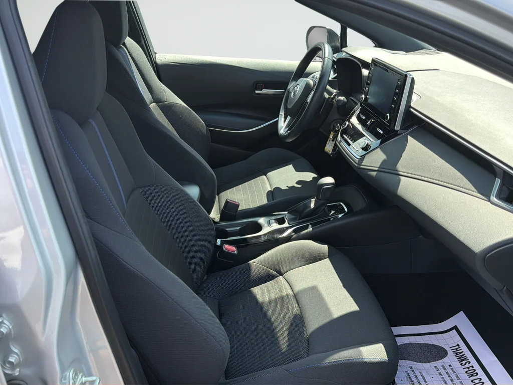 Used 2020 Silver Toyota SE image 22