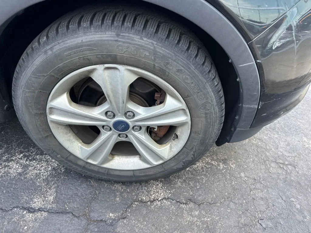 Used 2015 Tuxedo Black Ford SE image 10