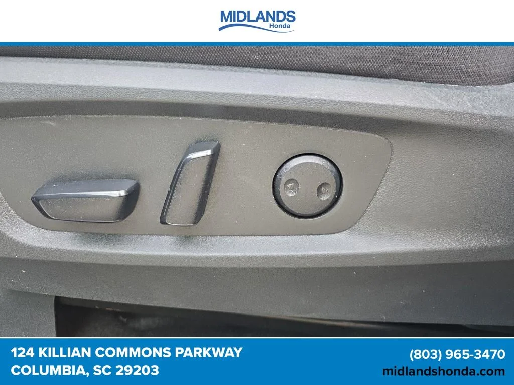 Used 2024 Brilliant Silver Metallic Nissan SV image 14