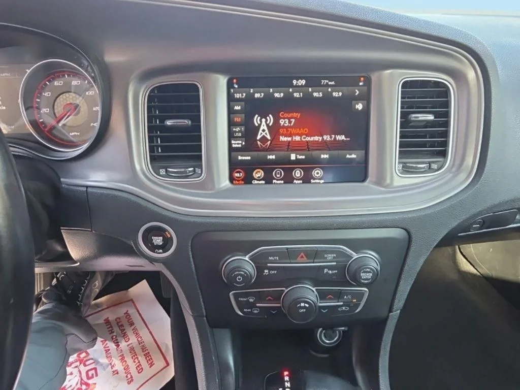 Used 2023 Gray Dodge SXT image 17