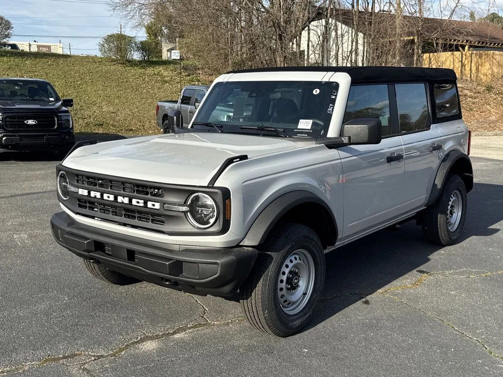 New 2026 White Ford Base image 3