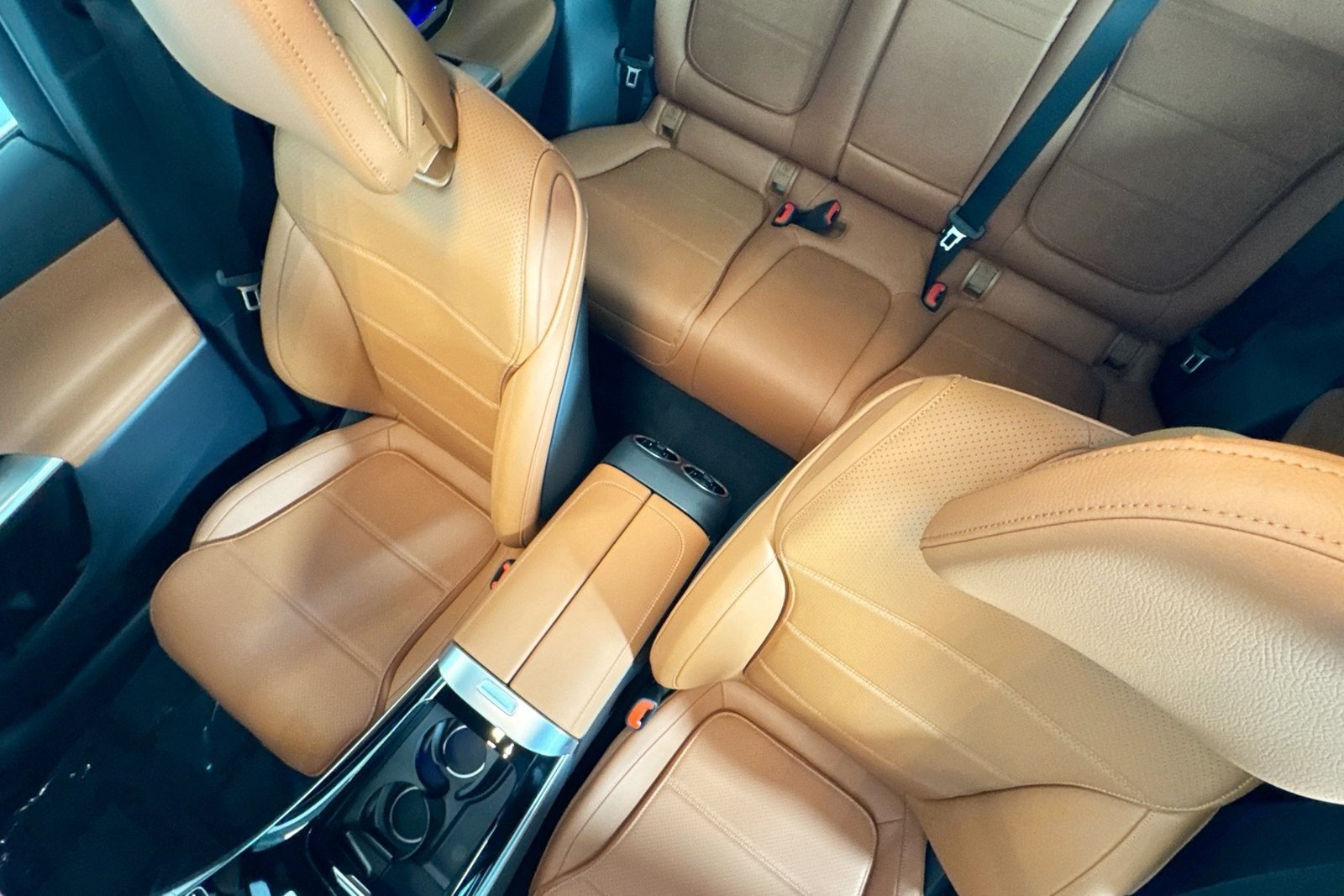 New 2026 Polar White Mercedes-Benz GLC 300 image 19