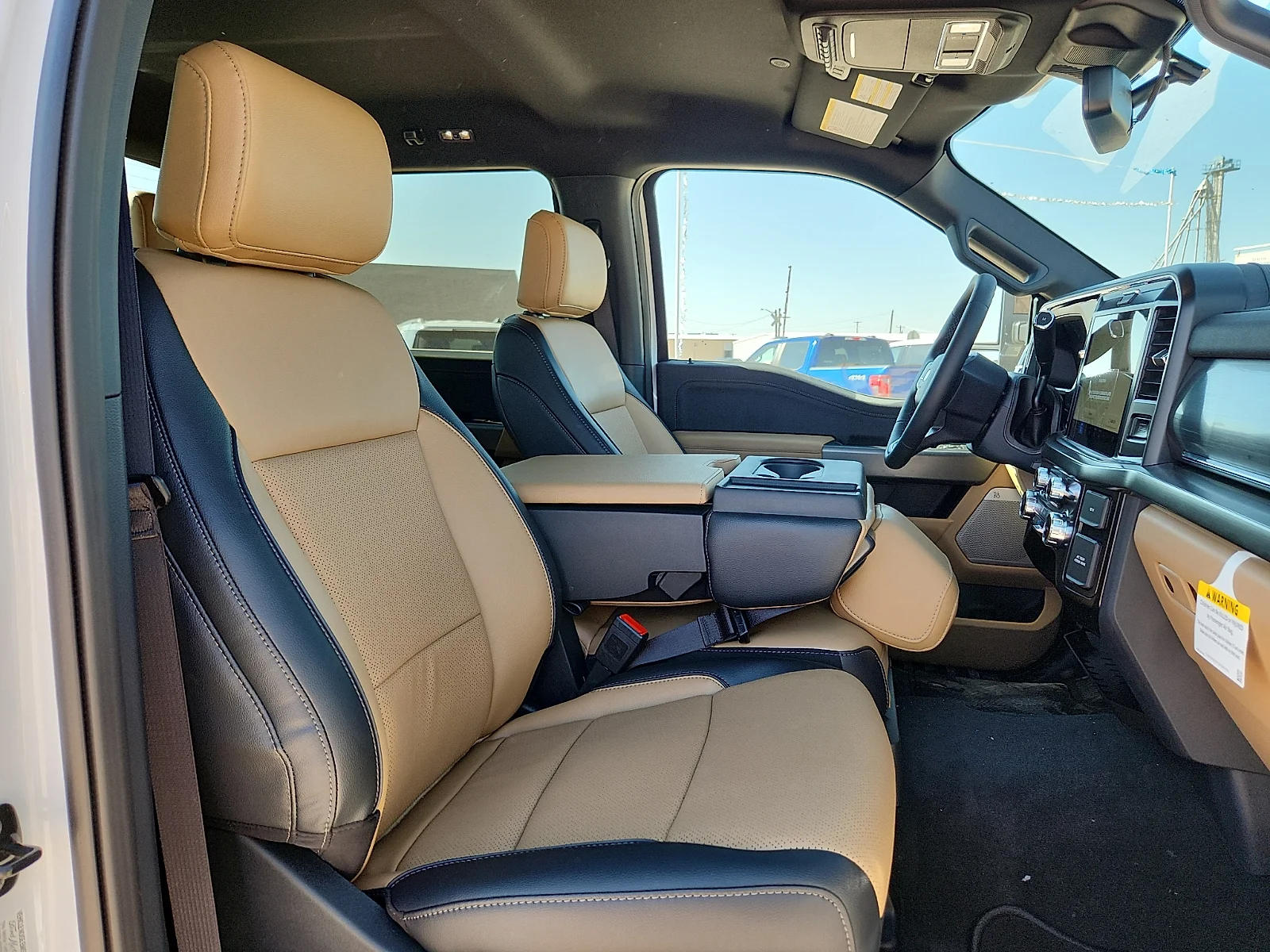 New 2026 Oxford White Ford Lariat image 20