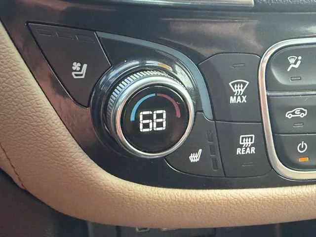 Used 2024 Summit White Chevrolet Premier image 26