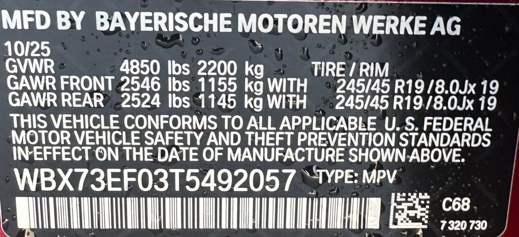 New 2026 Vegas Red Metallic BMW xDrive28i image 37