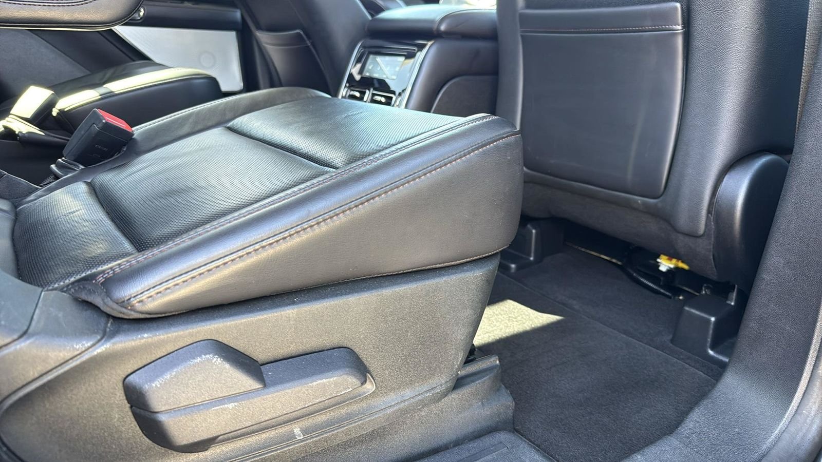Used 2020 Black Lincoln Reserve image 33