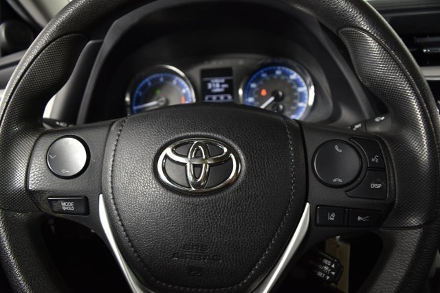 2019 Toyota Corolla LE - Photo 16