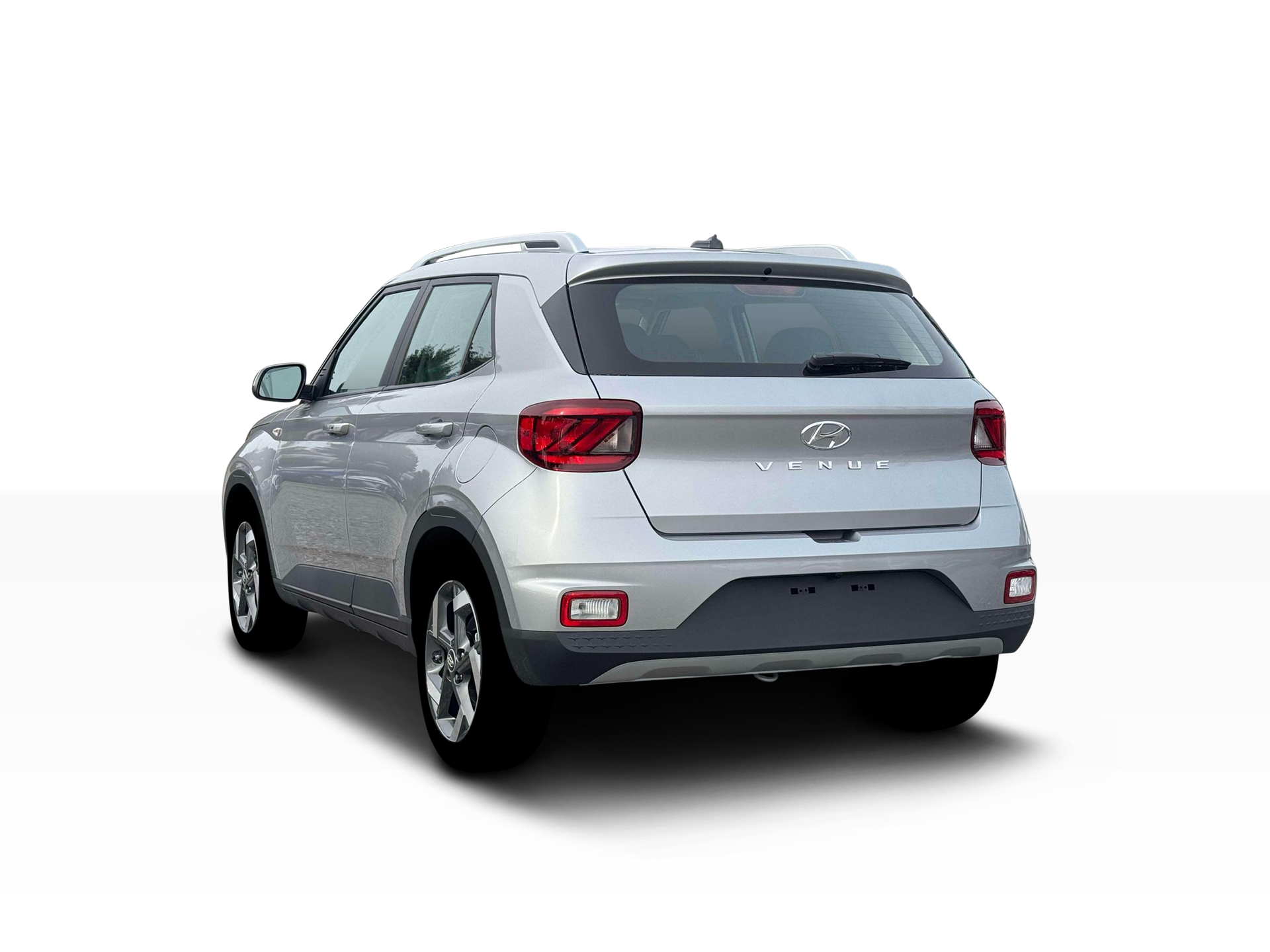 New 2026 Shimmering Silver Hyundai SEL image 20