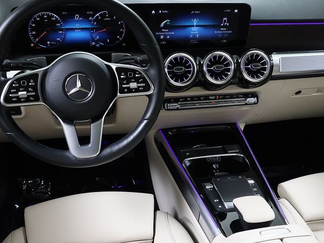 Certified Used 2023 Polar White Mercedes-Benz GLB 250 image 15