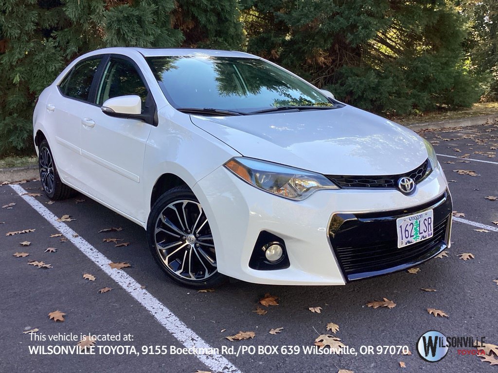 2015 Toyota Corolla S Plus