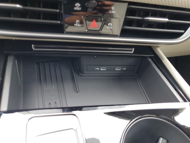 New 2026 Black Volkswagen 2.0T SE w/Technology image 21